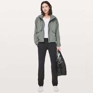 Lululemon On The Fly Pant Full size 4